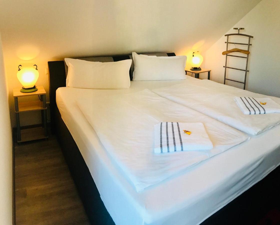 Lux Ferienwohnungen Markdorf Bagian luar foto