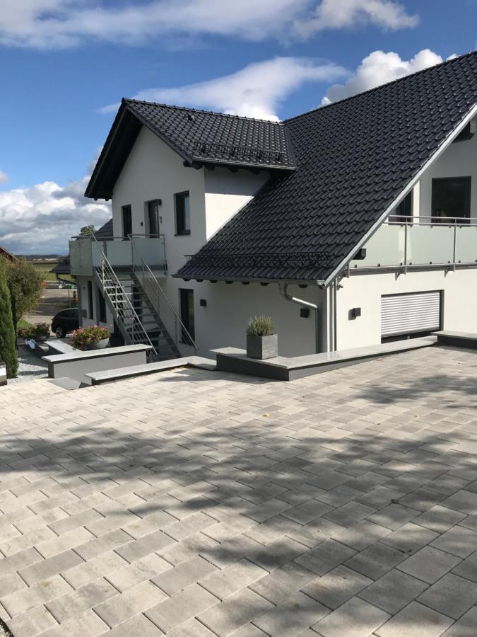 Lux Ferienwohnungen Markdorf Bagian luar foto